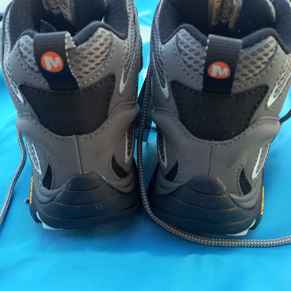 Merrell Women's Moab Hiking Boot - Picture 6 of 8